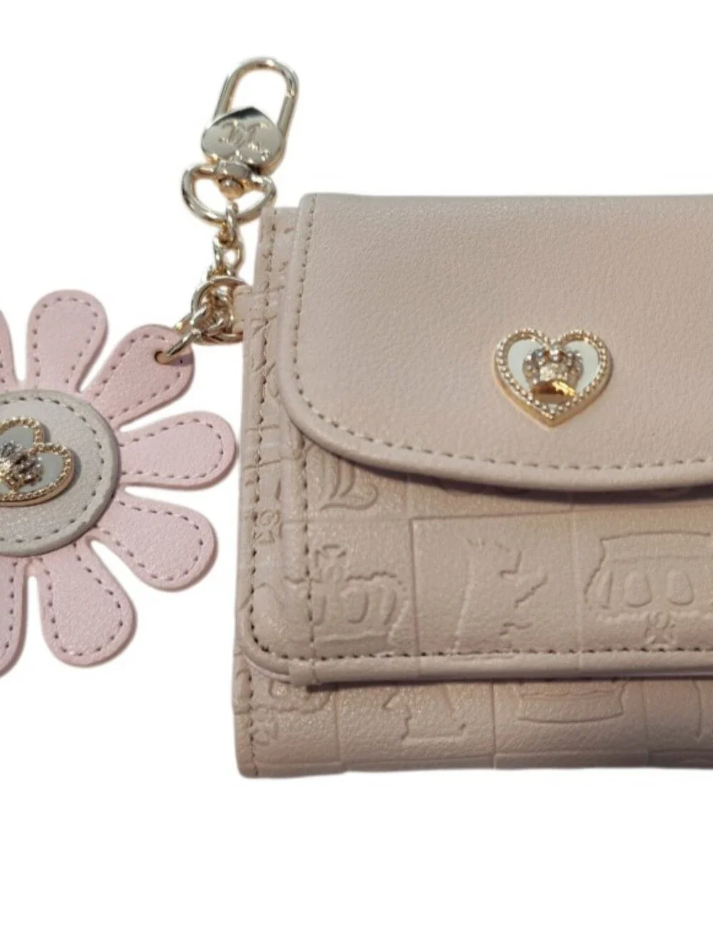 Juicy Couture Embossed Beige Logo Bifold Wallet + Flower Bling Keychains 4 X 4